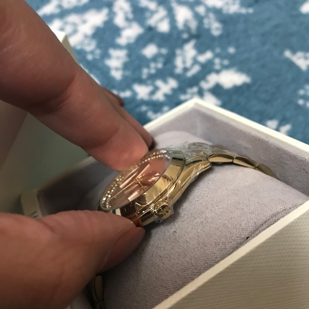 NWT MK3650 Michael KORS watch - Picture 4 of 5